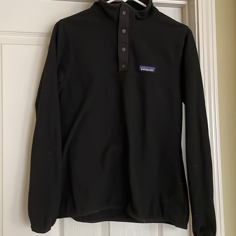 Patagonia Women's Micro D Snap-T Fleece Pullover. Size Medium. Good condition.